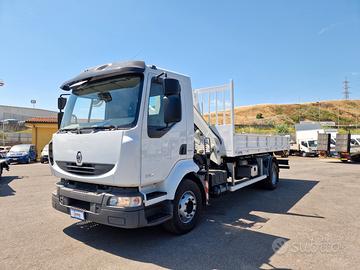 Renault Trucks MIDLUM 270.16 con GRU