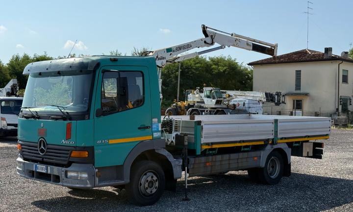 Mercedes Benz Atego 815