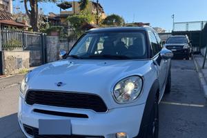 MINI Countryman Cooper D ALL4 1.6  Look Cooper S