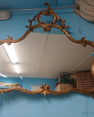 specchio in legno dorato 