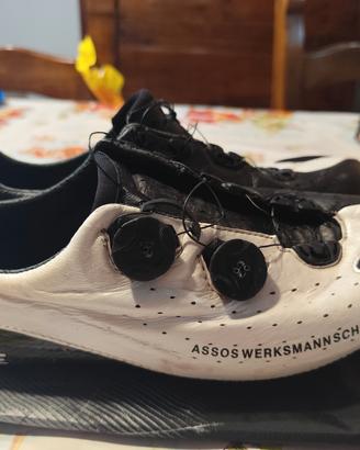 scarpe bicicletta assos lake carbon numero 43