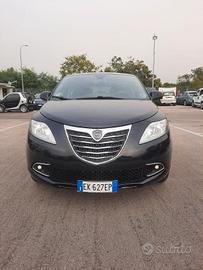 Lancia Ypsilon 1.2 69 CV 5 porte S&S Platinum