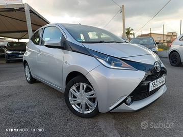 Toyota Aygo 1.0 VVT-i 69 CV 3 porte x-cool TSS 201
