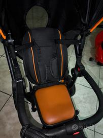 passeggino a tre ruote 