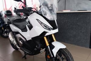 Honda X-ADV 750 2025 NUOVI PRONTA CONSEGNA