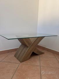 Tavolino in vetro con base di legno