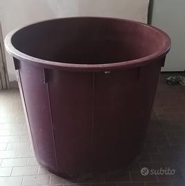 Tinello in plastica,capacità 350 litri