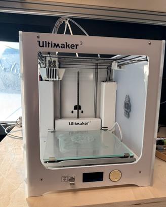 Stampante 3D ULTIMAKER  3