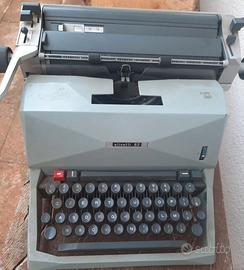Macchina da scrivere