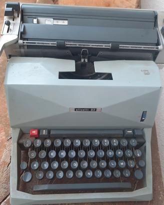 Macchina da scrivere