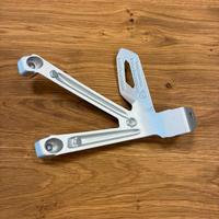 Sostegno posteriore dx Bmw R 1200/1250 Gs/Adv