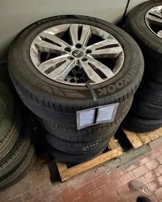 Cerchi 17" Kia Sportage o altri completi di gomme 