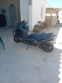 Yamaha T Max 530 - 2015