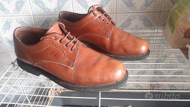 scarpa in pelle lumberjack