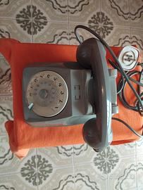 telefono. a.  disco