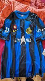 maglia home store Inter  Frattesi sponsor STARTREK