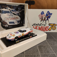 Modellino da collezione della Revell Model Racing