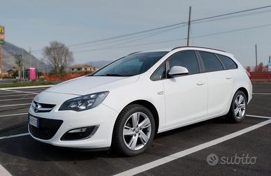 Opel Astra Sport Tourer 110CV 81KW. Condiz.Eccell.