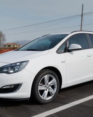 Opel Astra Sport Tourer 110CV 81KW. Condiz.Eccell.