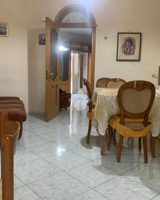 CASA INDIPENDENTE A ORIA