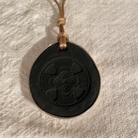 Collana in pietra lavica e argento