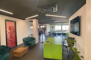 Lussuose stanze in elegante ufficio