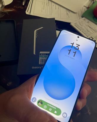 samsung S25 as new