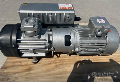 Pompa per vuoto BUSCH RA 0040 F 5R3