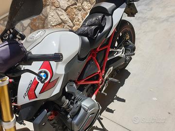 Bmw r 1200 r lc abs- 2015