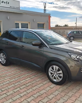 Peugeot 3008 BlueDHI 1.5 130CV Allure