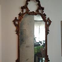 Grande specchio antico