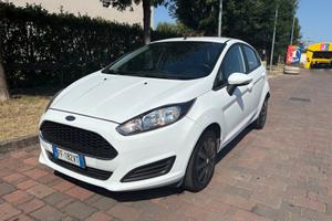 Ford Fiesta 1.4 5 porte Bz.- GPL Black & White Edi