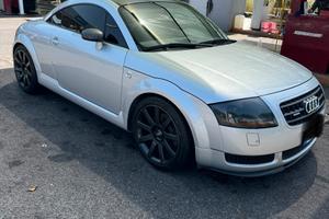 Audi tt mk1 8n coupè quattro 224cv 2003 173000 km