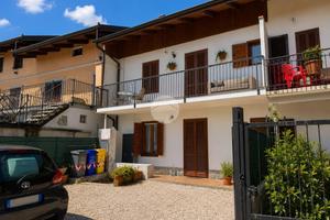 CASA SEMINDIPENDENTE A VAL DELLA TORRE