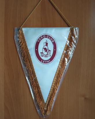 Gagliardetto Torino Calcio Toro Club Leyni