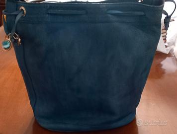 borsa a secchiello in pelle 