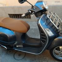 Piaggio Vespa 300 GTS - 2017