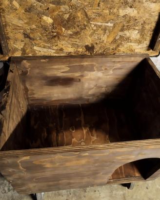 Cuccia in legno