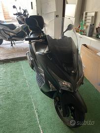 Kymco x-town 125