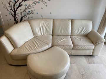 Divano angolare in pelle