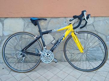 Bicicletta da corsa GIANT