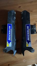 Yamaha T7, paramotore e parasteli