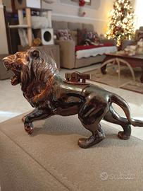leone accendino vintage 