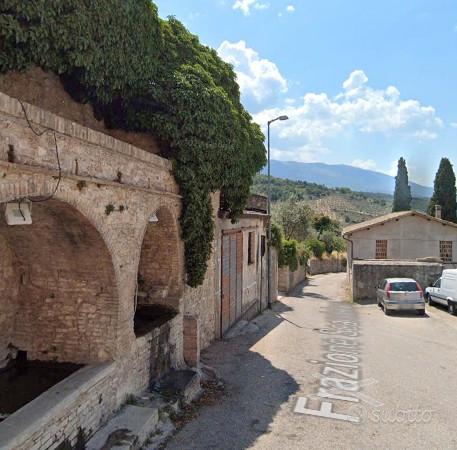 Trilocale FOLIGNO CON GIARDINO PRIVATO