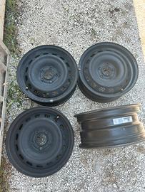 Cerchi ferro 6,5x15 peugeot