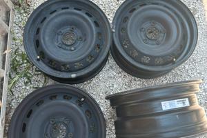 Cerchi ferro 6,5x15 peugeot