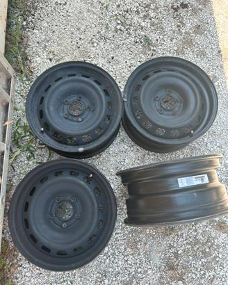 Cerchi ferro 6,5x15 peugeot