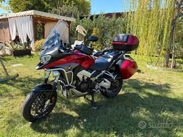 Honda crossrunner vfr800x 2016