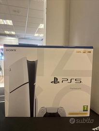 PS5 Slim nuova