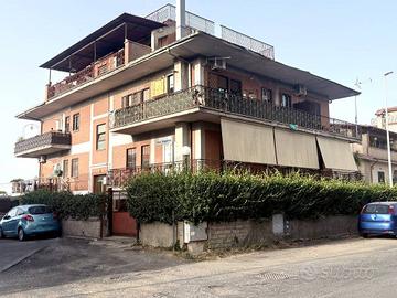 Appartamento di 144 m² con 4 locali e box auto dop